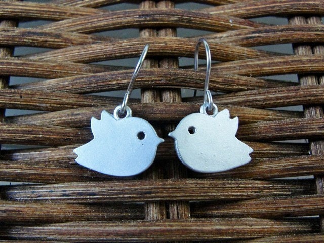 Silver Tweeting Birds - dainty, gift, birthday, mother, wife, sister, daughter, mom-to-be, friend, lightweight