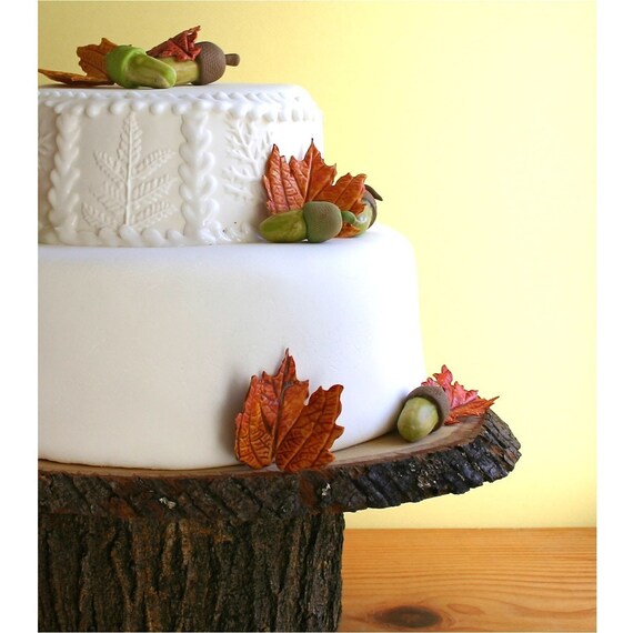11 x 15 Rustic wood Cake Stand