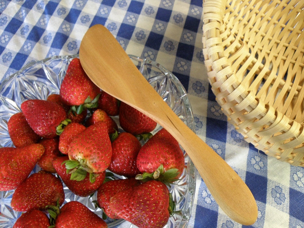 Mixer Scraper Kitchen Gadget Cherry Wood