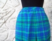 Vintage MOD Green and Purple Plaid Wool Pants - a Treat from the 60's - Size Medium - Betty Draper Style - Mad Men