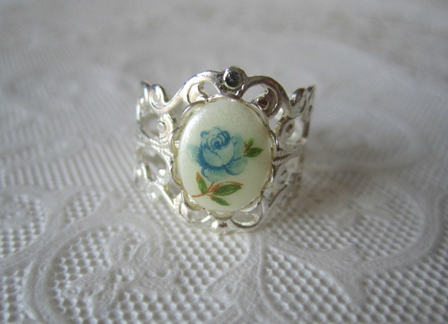 Silver Cameo Ring Vintage Blue Rose Cameo Ring Shabby Chic Granny Chic Ring Edwardian Antique Style Vintage Style Jewelry