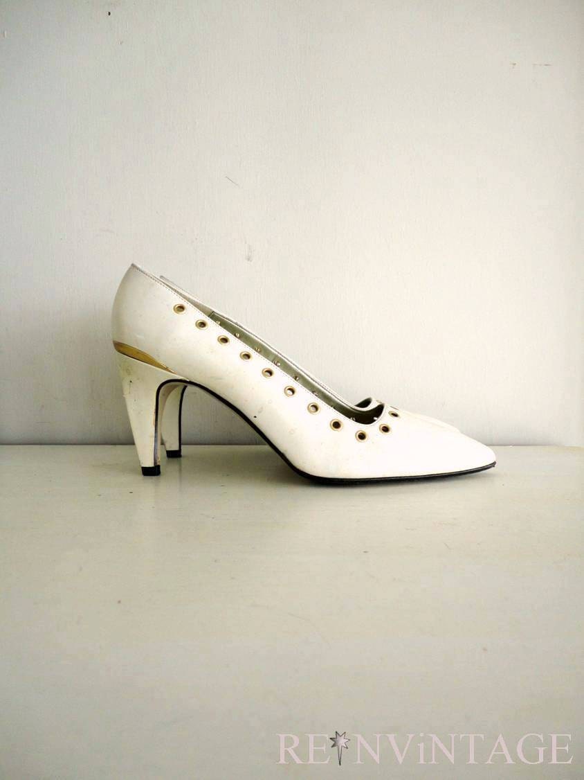 vintage DiSCO GOLD ivory stud heels