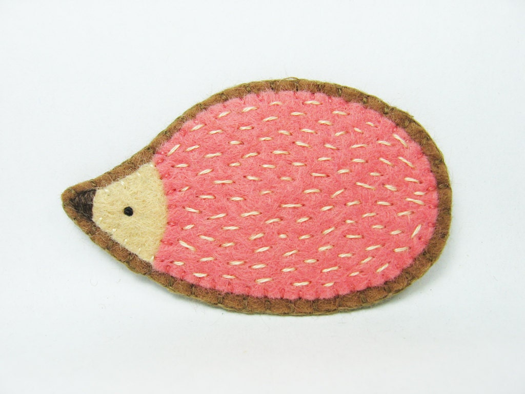 Friendly hedgehog felt pin