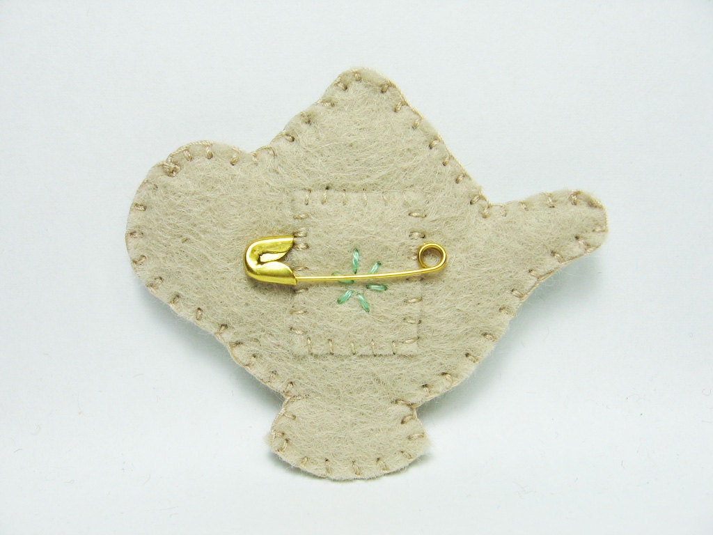 Sweet tea girl felt pin