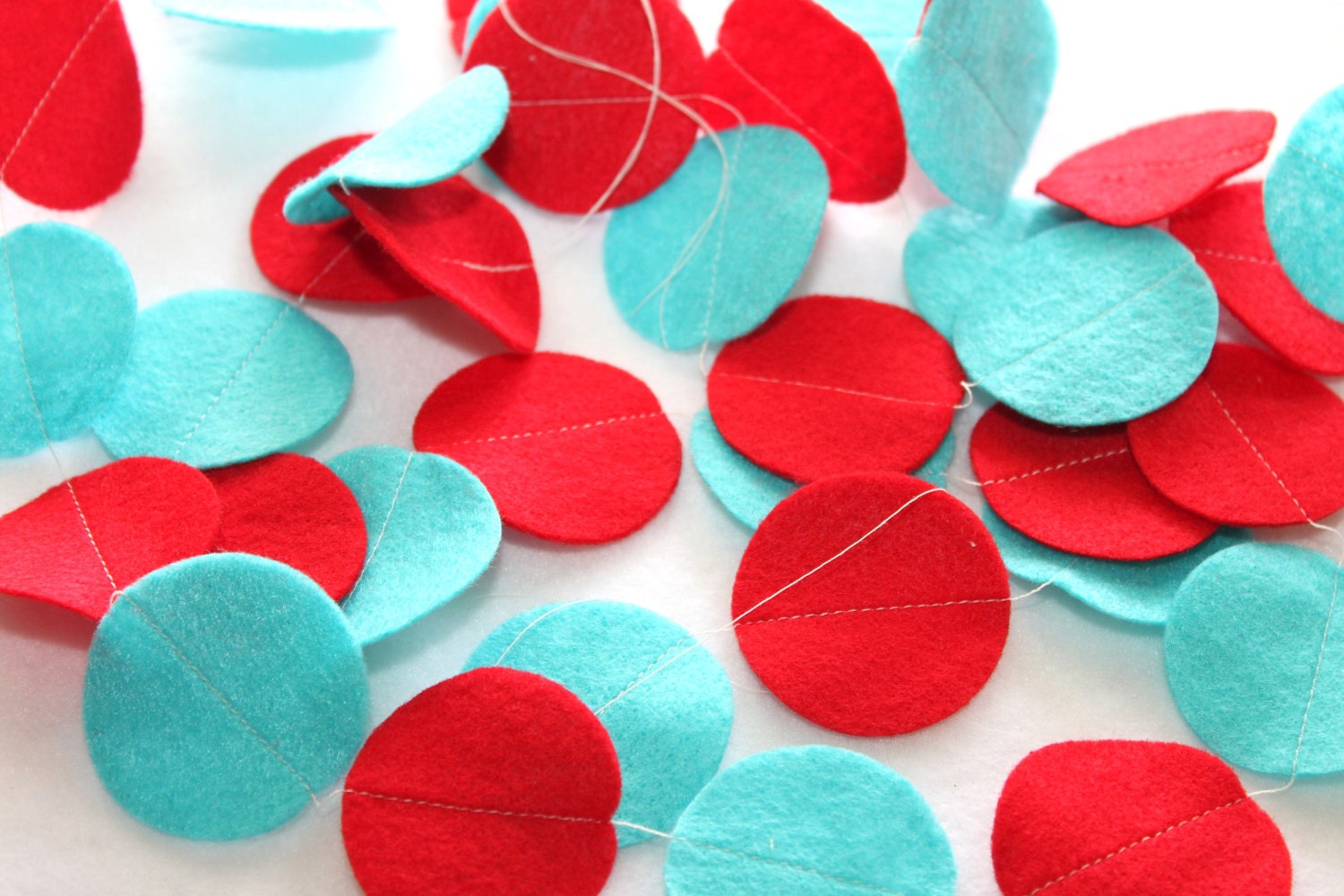 Felt Circle Garland - Red and Aqua Il_570xn