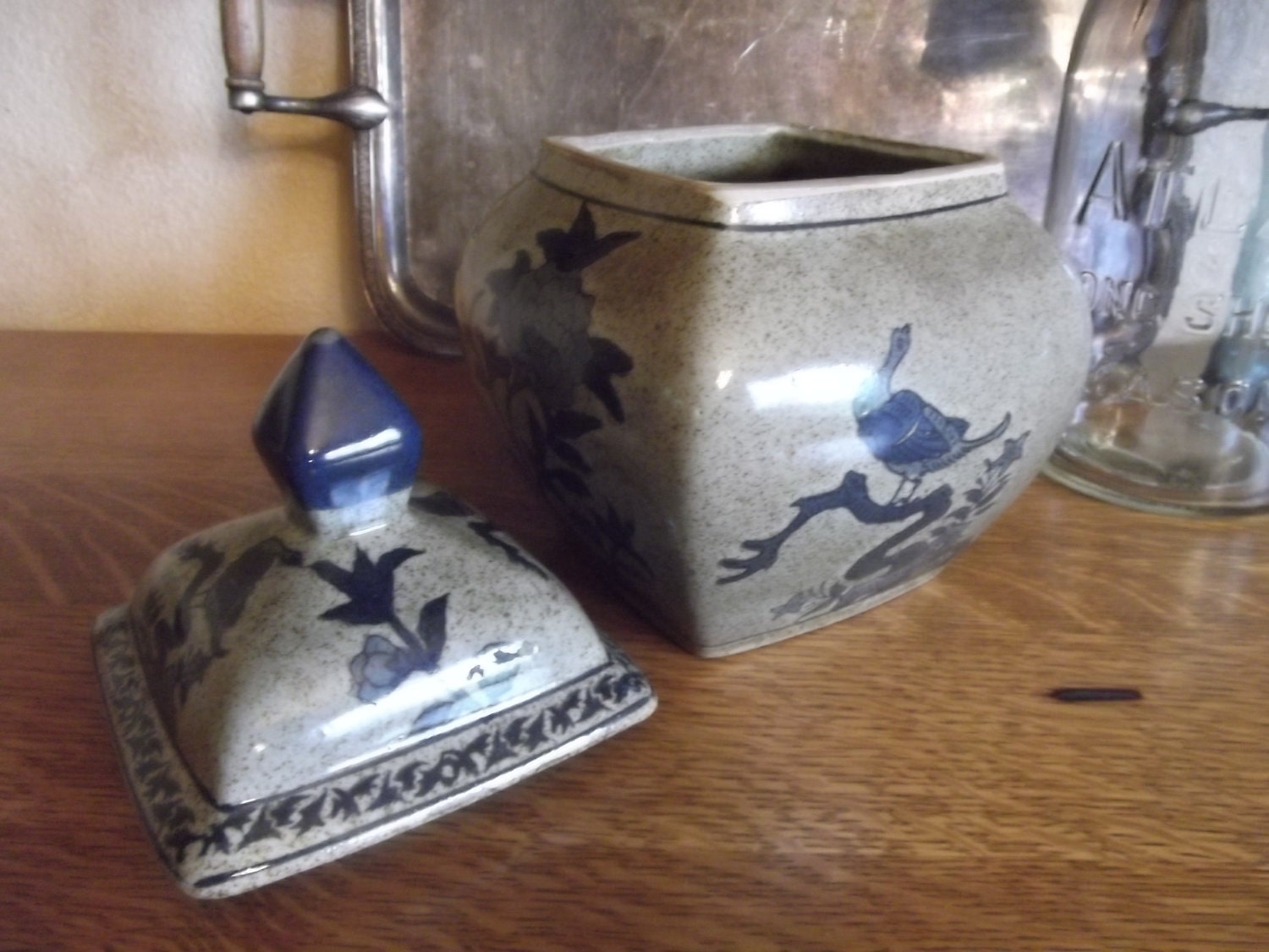 Asian Style Jar with lid