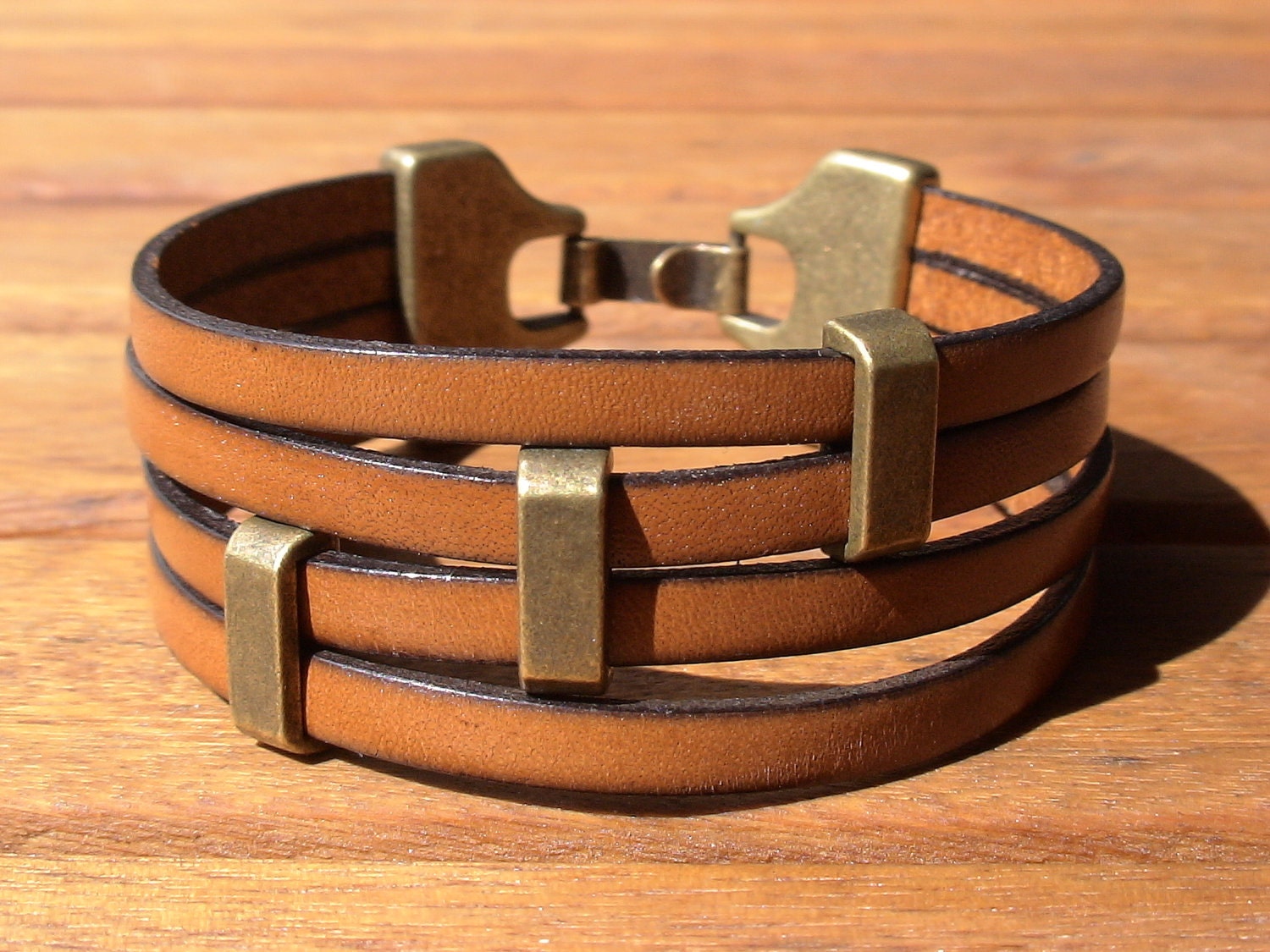 unisex women men  multi strap first quality came l brown leather bracelet