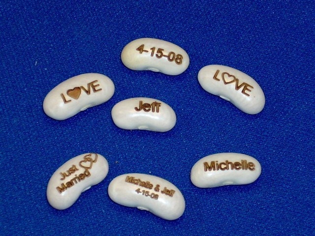 Message Beans -- Unique Wedding Favors -- 100 Personalized Bean Seeds