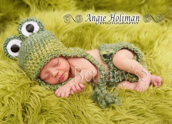 Frog Froggy Hat Prop plus Diaper Cover