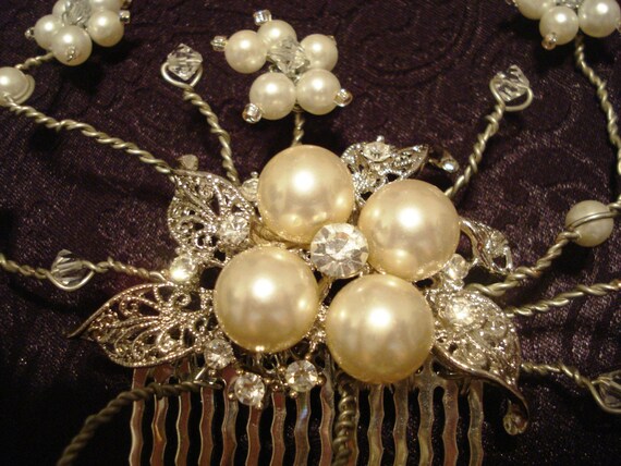 Pearl and Crystal Small Vine Comb