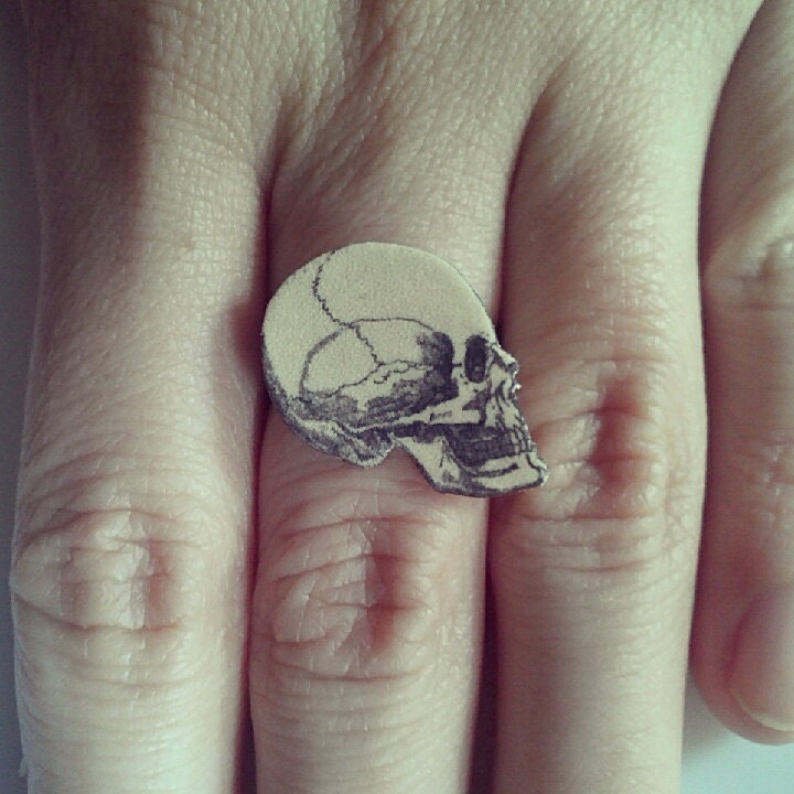 Vintage Skull Illustration adjustable ring