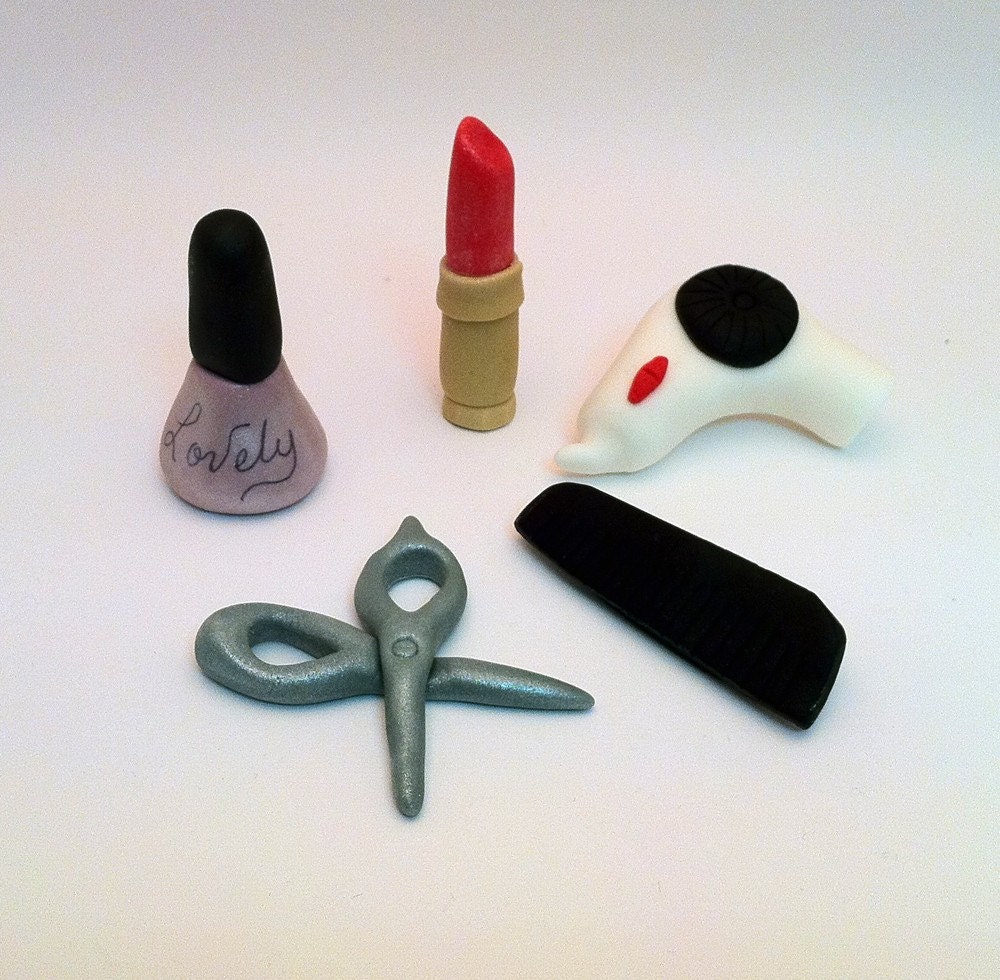 Beauty Salon Fondant Cupcake Toppers - Set of 5 - Lipstick, hairdryer, comb, scissors and nailpolish Il_170x135
