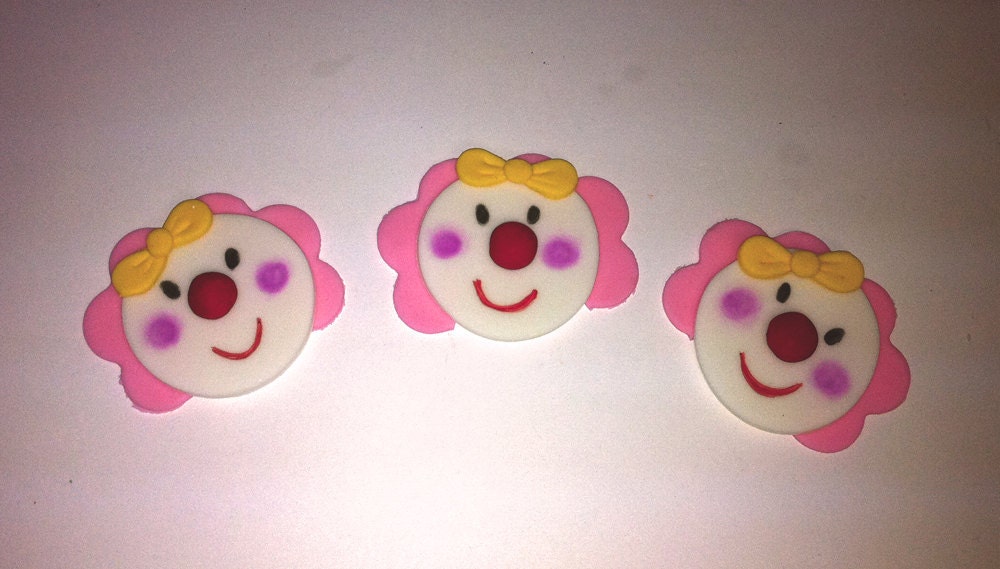 Fondant Clown Cupcake toppers , ideal for carnival or circus