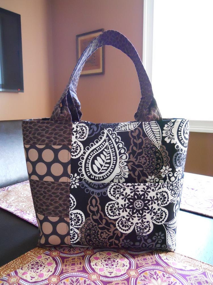 Signature Brown & Black Purse