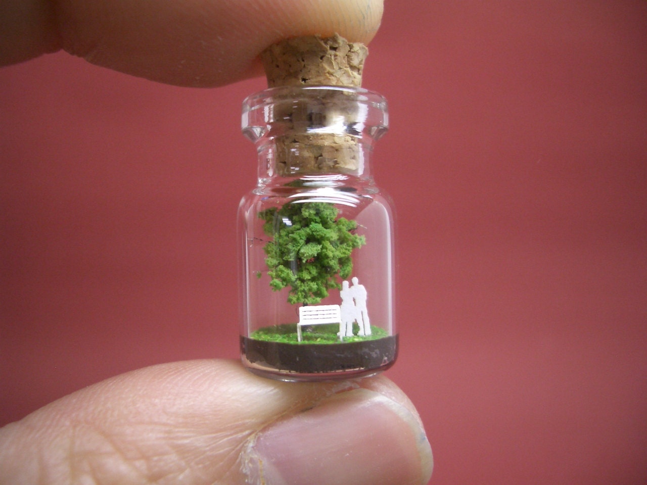 Tiny green tree and a couple in a tiny bottle ver.2