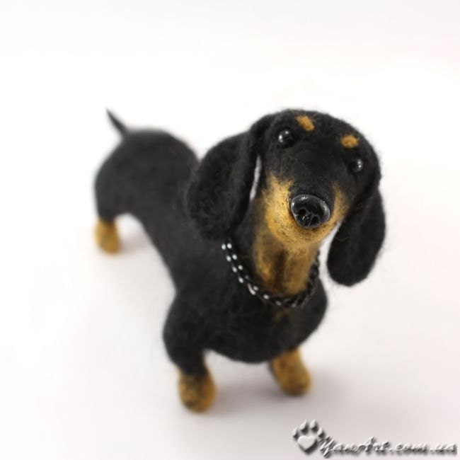 Dachshund Custom Realistic Needle Felted Dog / Pet Portrait Sculpture - OOAK - Breed Dachshund