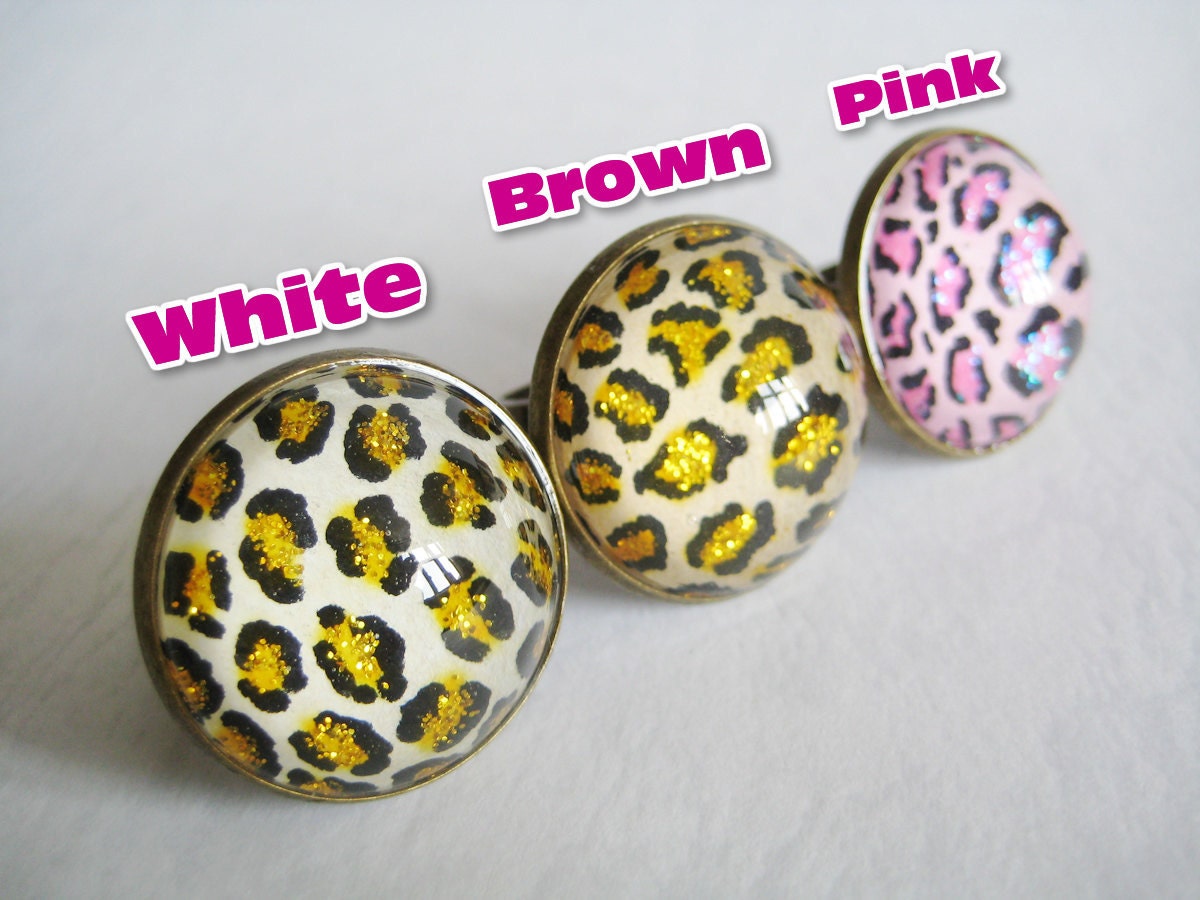 Leopard Cocktail Ring in Glitter