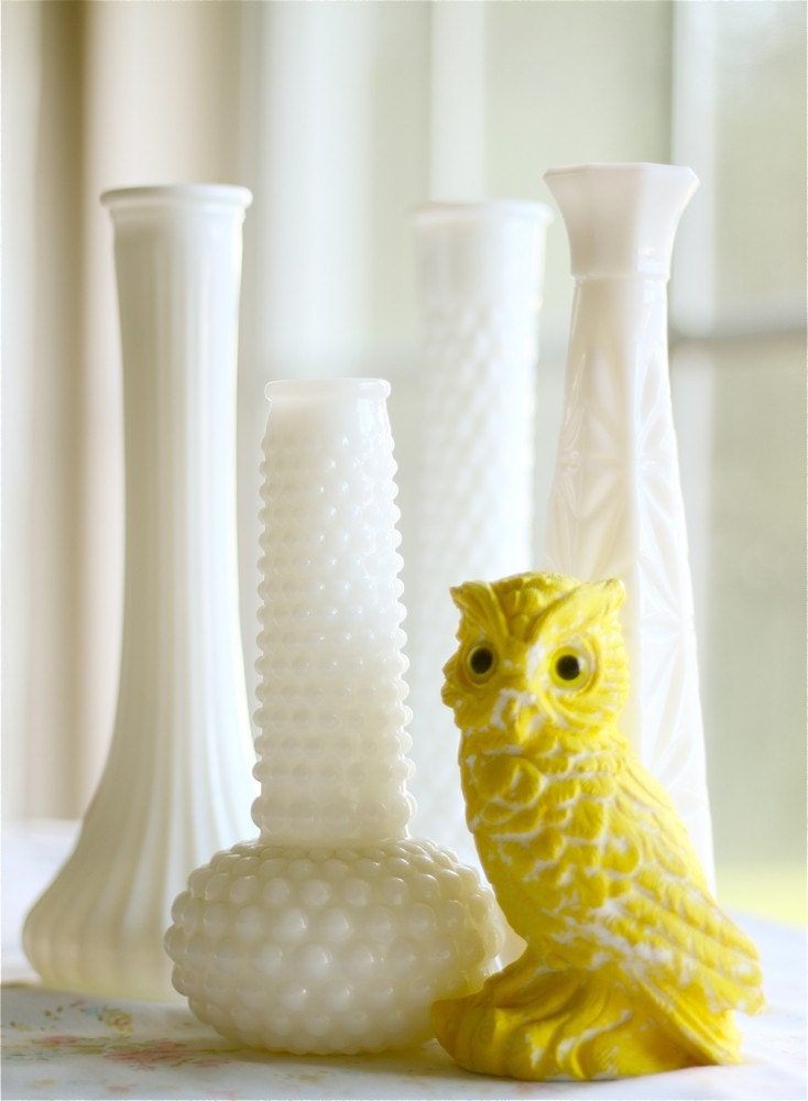 vintage milkglass vases set of 4