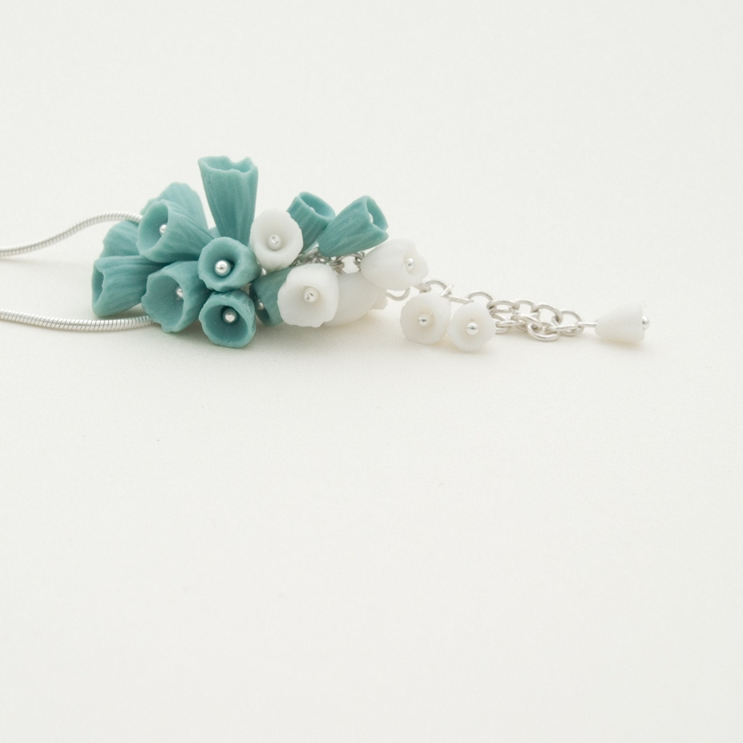 Lanai Porcelain Flower Necklaces For Women ,Turquoise and White Color