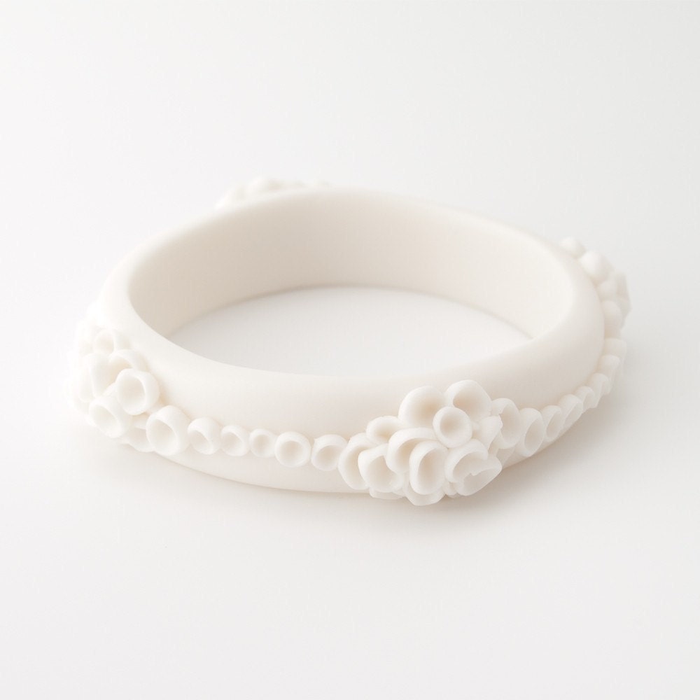 Costa Del Sol Porcelain White Bracelet Bangle- Free Gift Wrapping