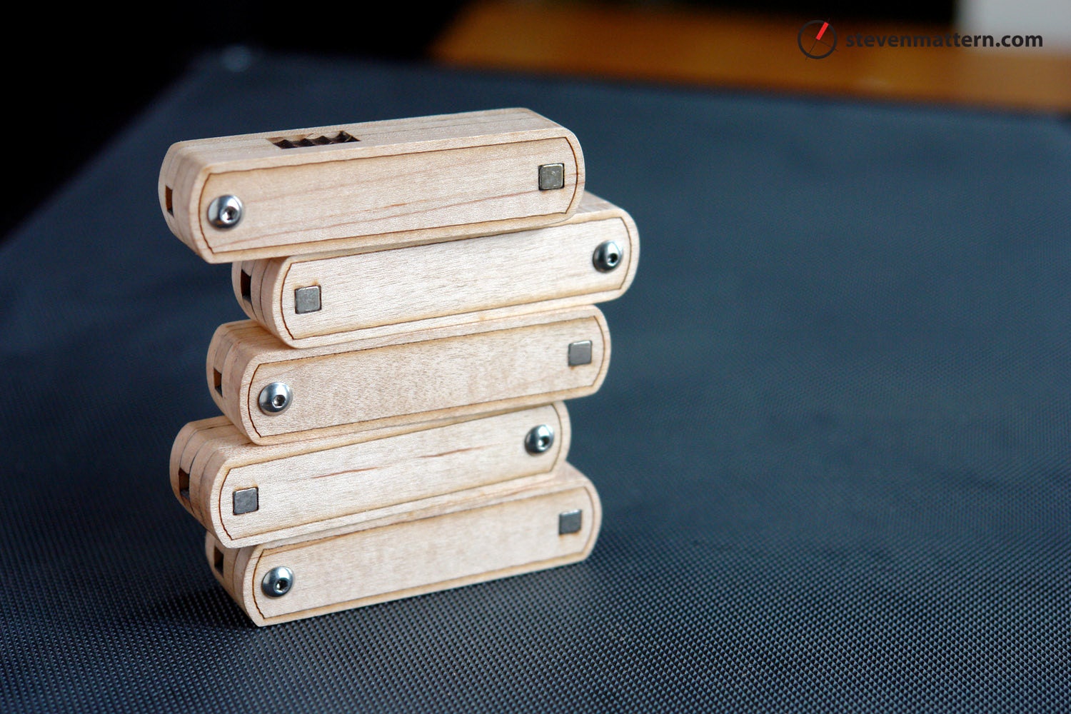 Snap Pipe - Maple