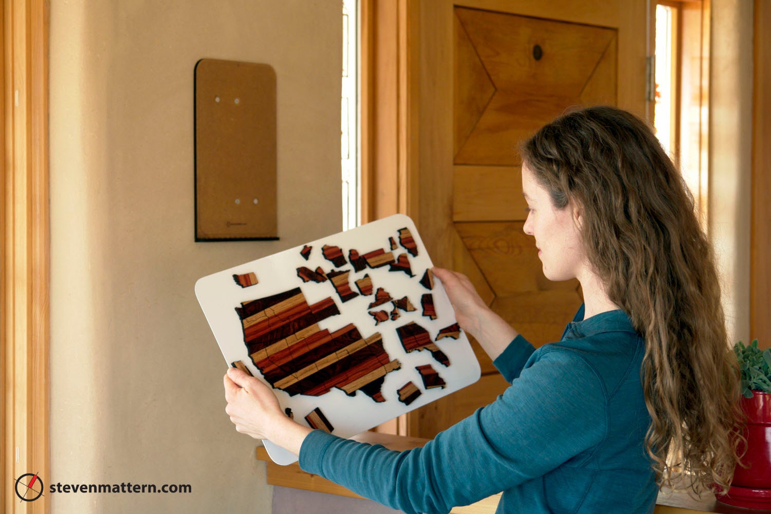 Puzzle Board & Wall Mount (12"x18")