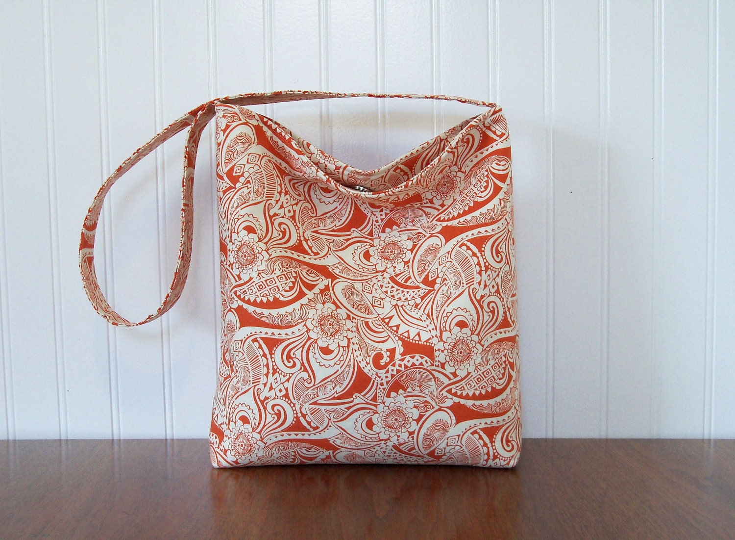 15% off entire shop - Coupon code 15OFF - Slouch Purse - Orange and Cream Swirls