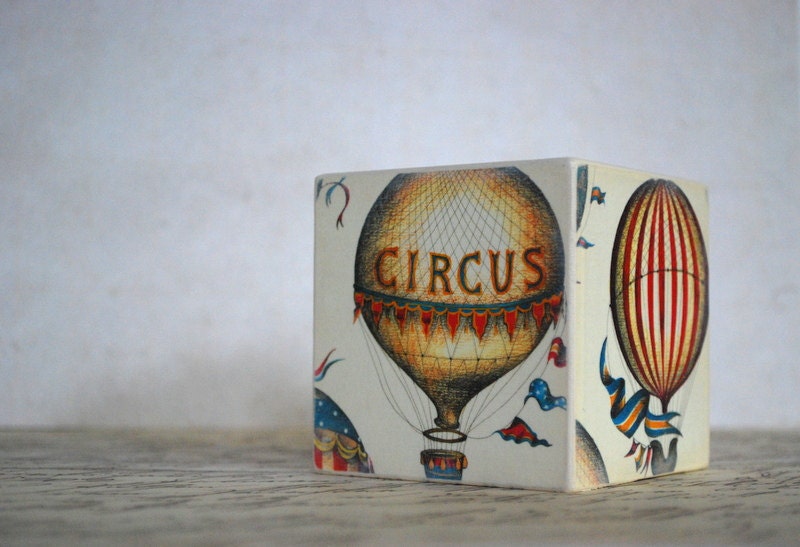 Circus Balloon Wood Bank - Piggy Bank