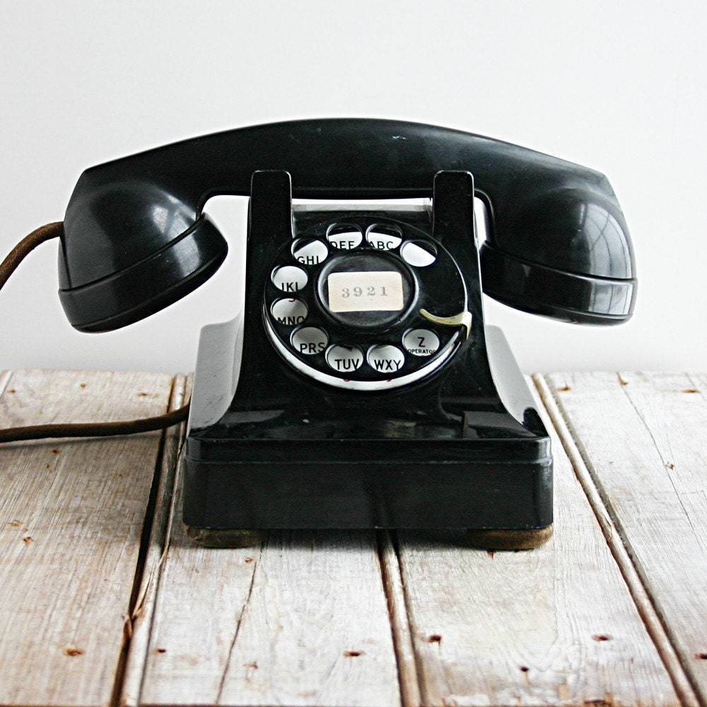 Vintage Western Electric 302 Desk Telephone