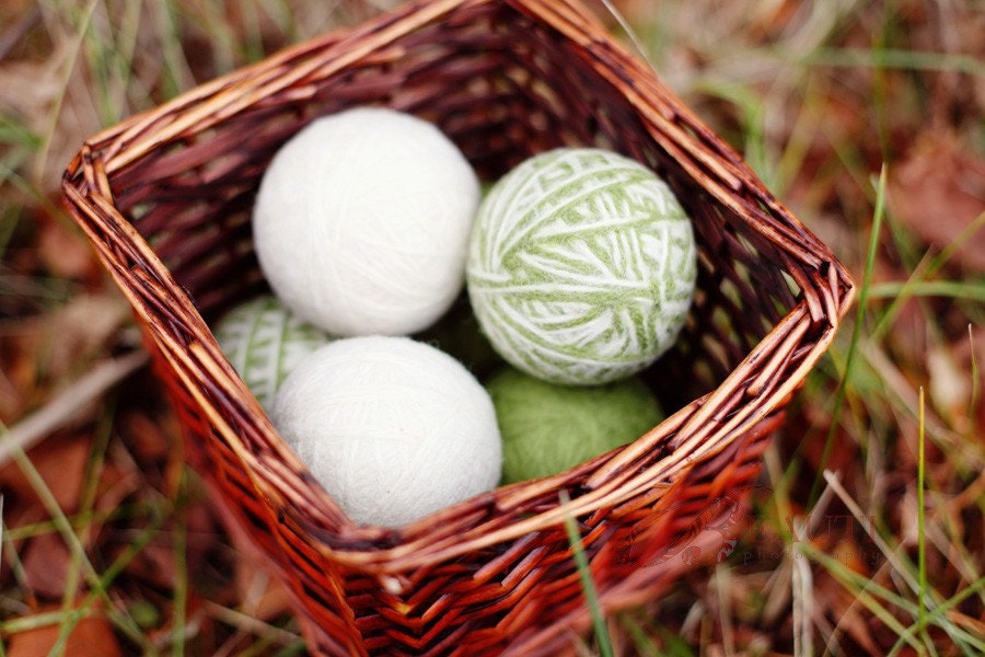 All Wool Felted Large Eco Dryer Balls--Set of 6--Avocado Green/Natural Un-Dyed White--Wool Core