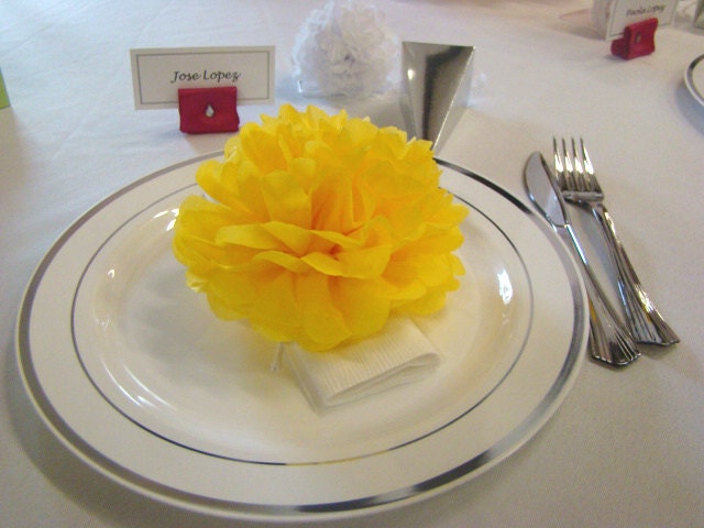Tissue  Paper  Poms Napkin Holders.... Set of 12 ..... / Wedding Reception / Bridal Shower / Party Decoration