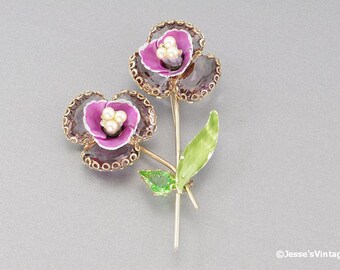 Vintage Flower Brooch w Faux Pearls Enamel Glass