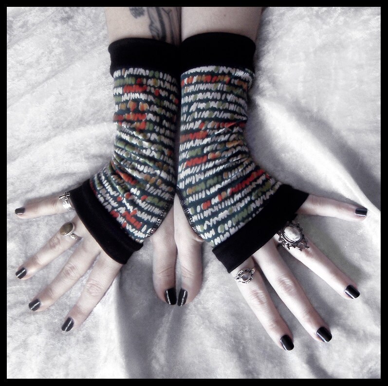 Fingerless Emo Gloves