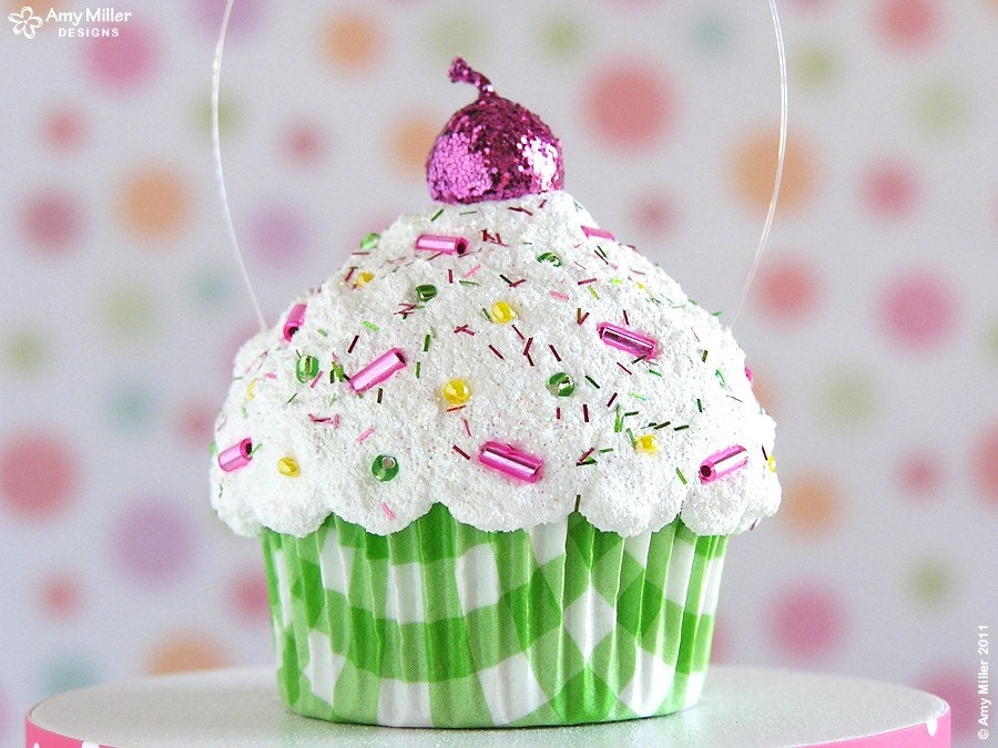 Fake Cupcake Decoration / Ornament for Easter mini size Green Plaid