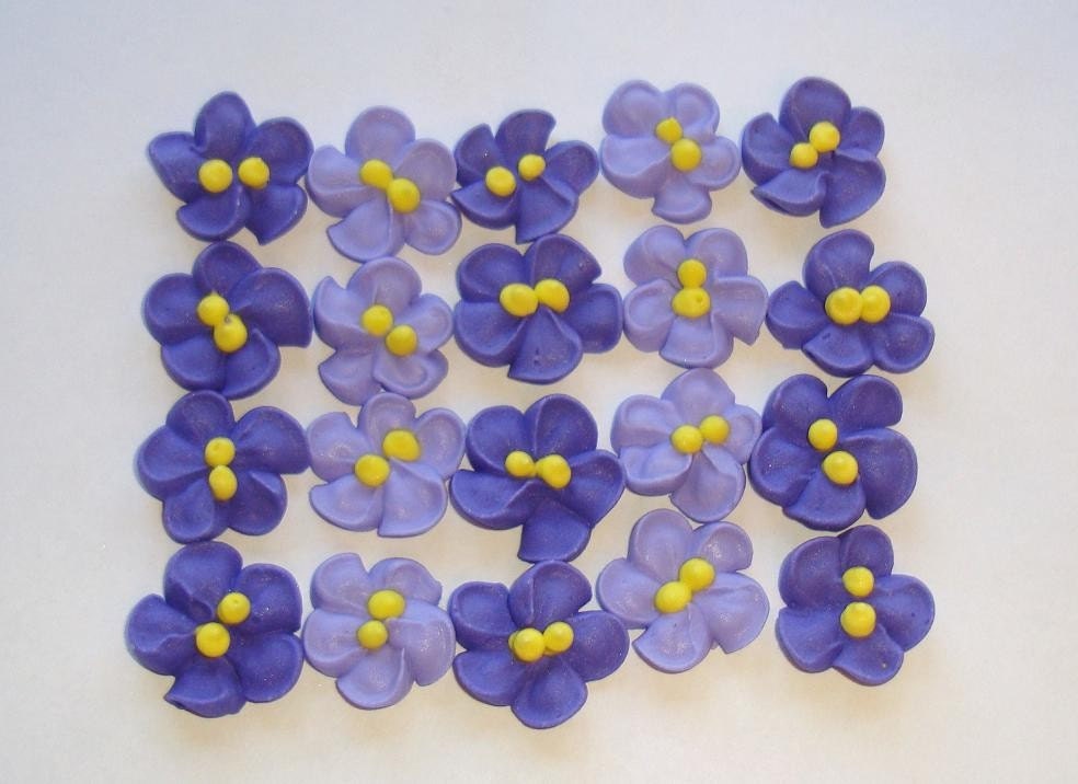 LOT of 100 Royal Icing Violets for Cake Decorating Il_570xn