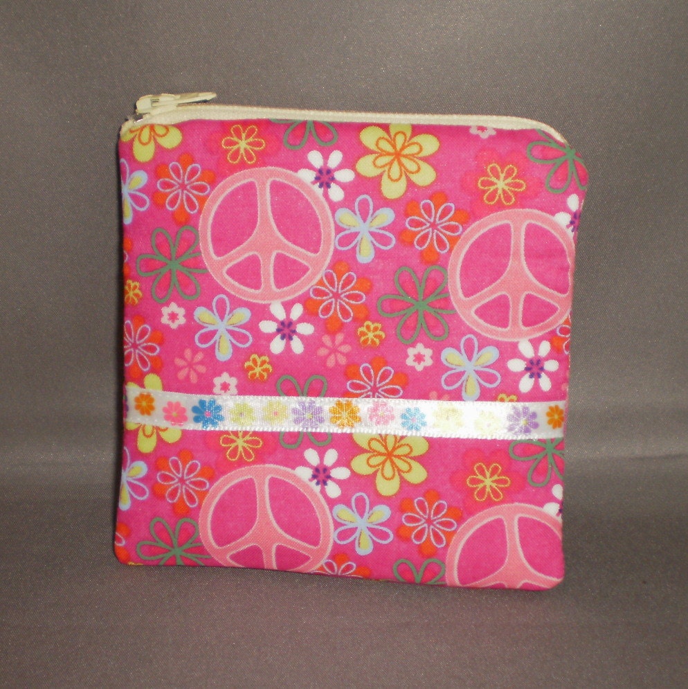 Coin Purse - Mini Wallet - Gift Card Holder - Small Padded Zippered Pouch - Flower Power - Peace Signs  - Retro 60s - Hippie
