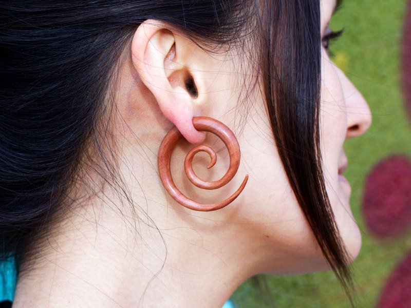 Double Spirals - Organic Wooden Fake Gauges L/Tan