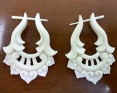 Bone Post Earrings - Etsy Flowers