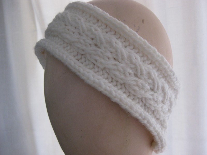 White Cabled Headband in Acrylic