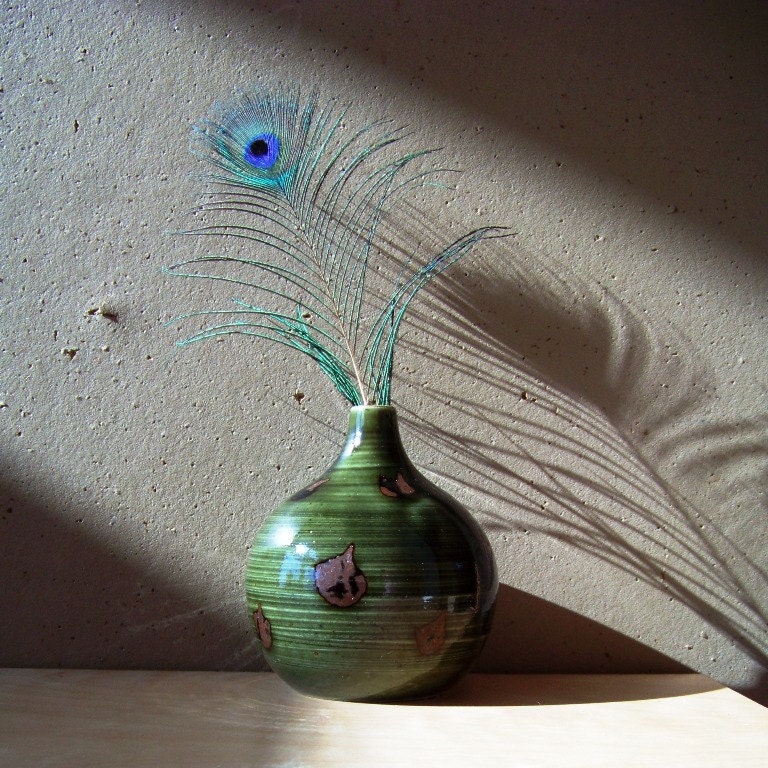 Green Orb Otagiri Pottery Bud Vase