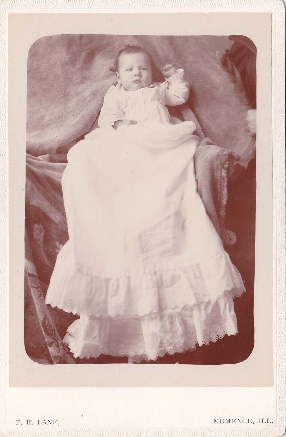 Wonderful Antique Cabinet Card from the Late 1800s-154