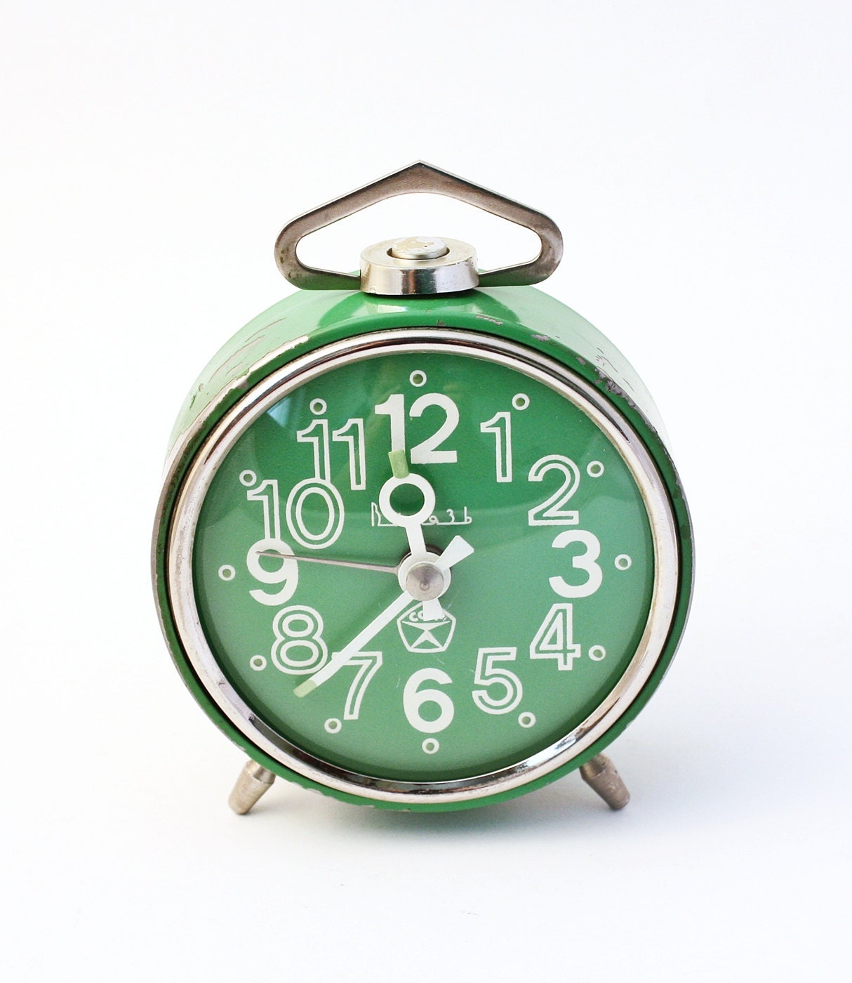 Vintage mechanical alarm clock Vitjaz from Russia Soviet Union green alarm clock