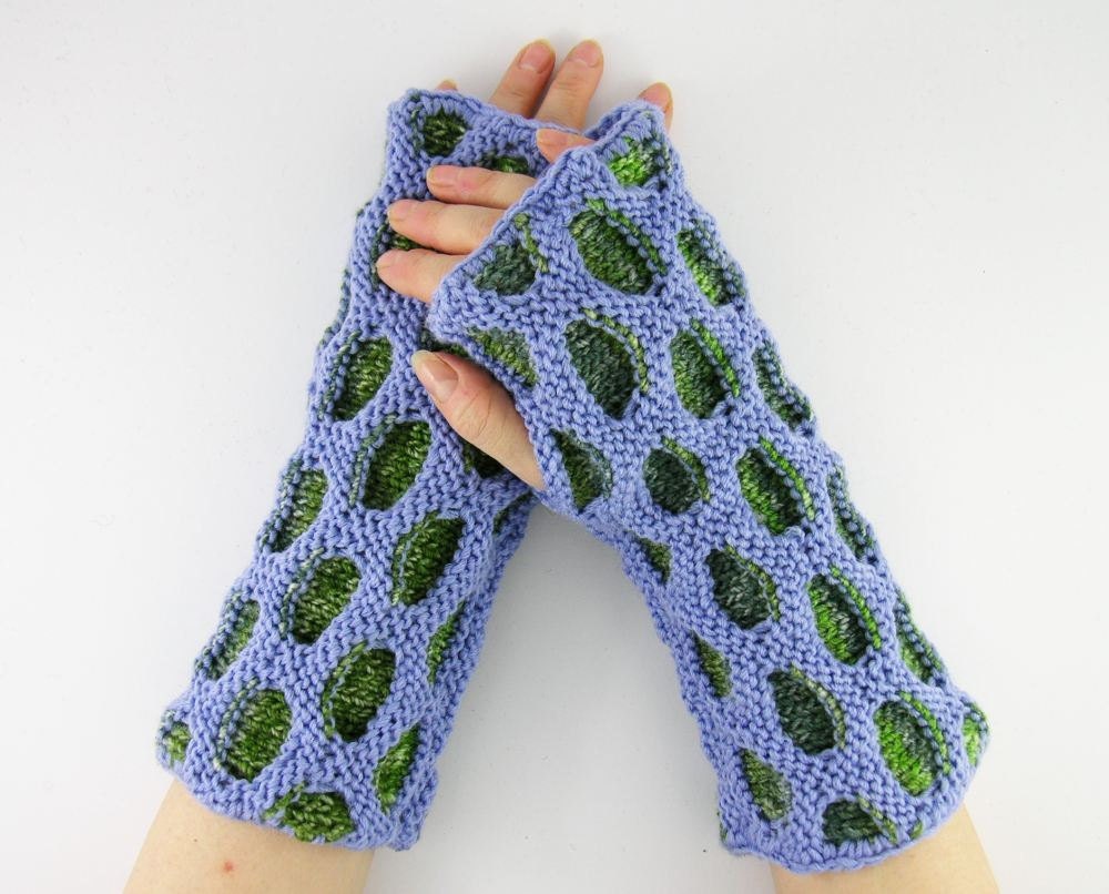 Fingerless gloves fingerless mittens arm warmers knit honeycomb motif lavender aqua kelly green tagt team curationnation