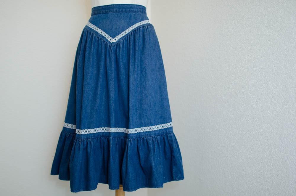 vintage cotton denim prairie high waisted skirt with ruffle and pockets small 70s 80s
