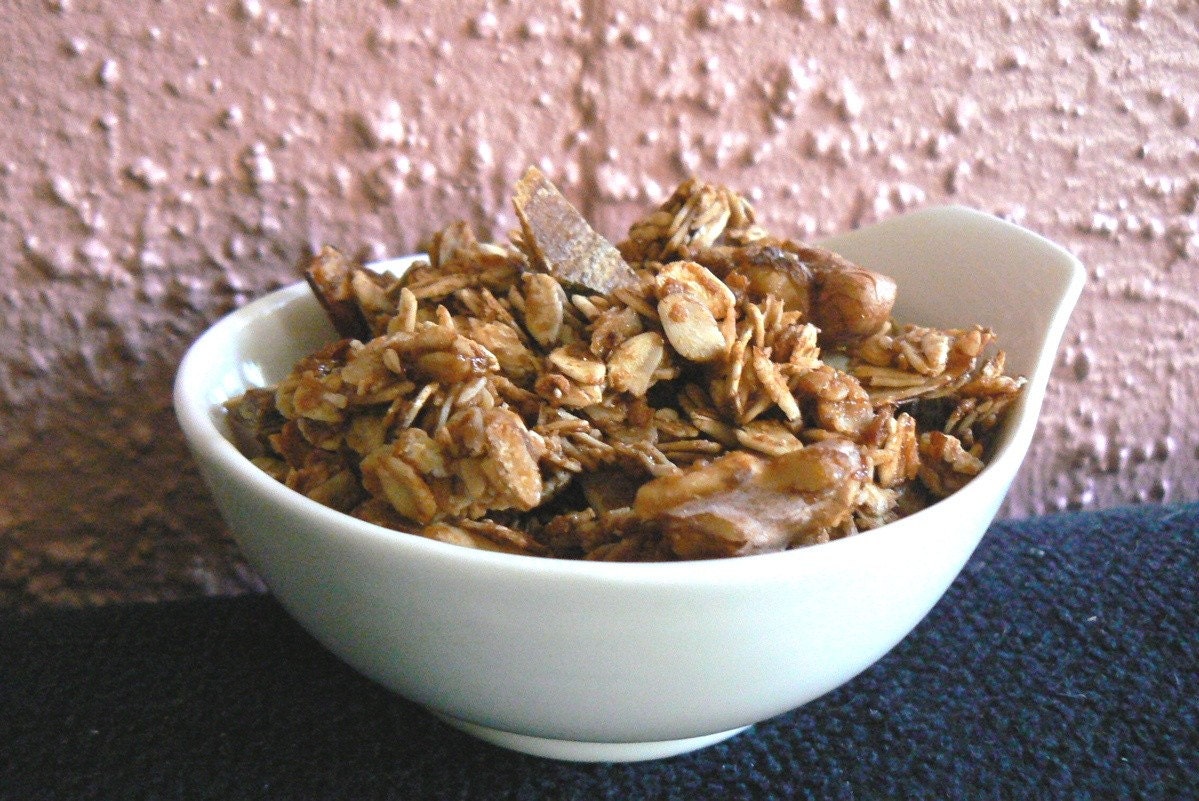 Tamarind Fusion -- tamarind, banana and walnut granola