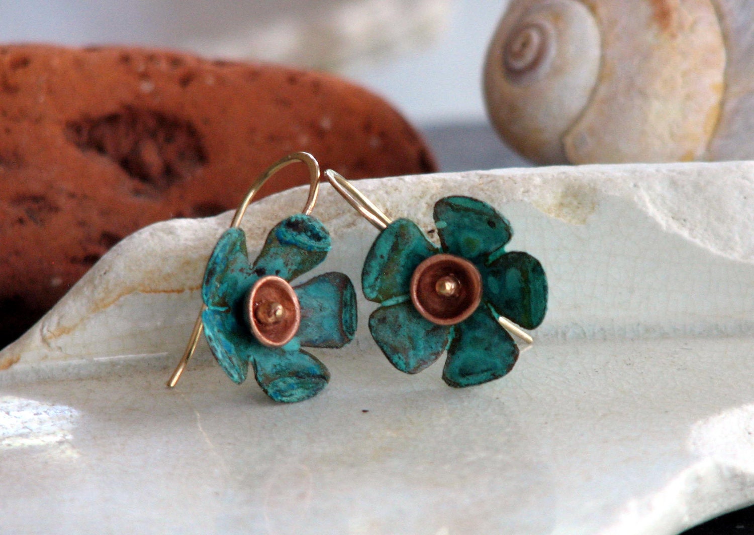 Patina flower ear rings