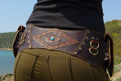Leather Utility Hip Belt baG - " Brown LeaF " - BROWN // leather belt with pockets.