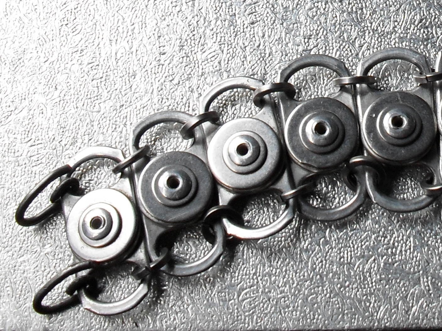Chunky Recycled Metal Ring-pull Bracelet