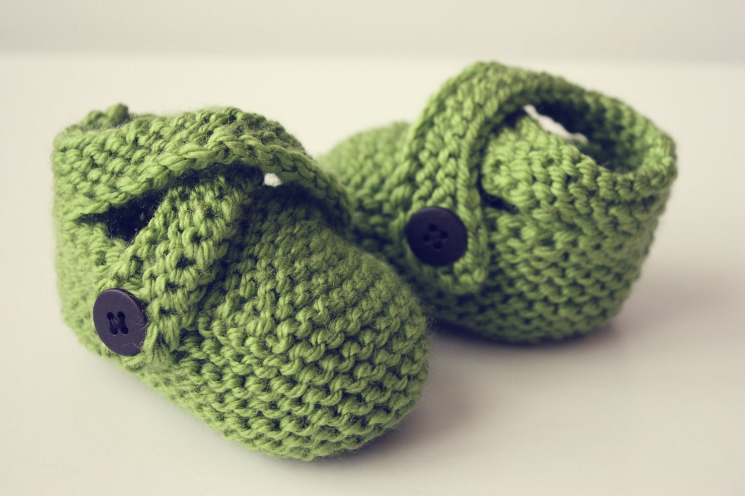 Knit Baby Shoe PDF Pattern For Girls or Boys Instant Download