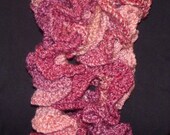 Crochet Ruffle Scarf in Dusky Pink Shades